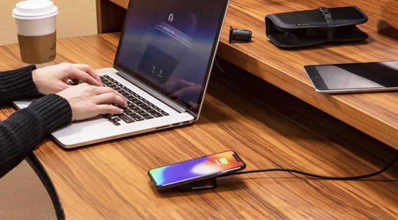 The mophie Charge Stream Travel Kit uses inductive charging to bring your iPhone back to 100 percent, at home or on the go.