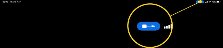 The new USB-C hub indicator icon on the 2018 iPad Pro.