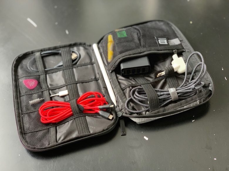 The Bagsmart travel organizer