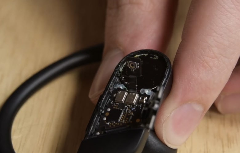 Powerbeats-Pro-teardown