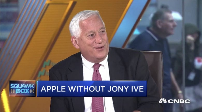 Walter-Isaacson-Jony-Ive