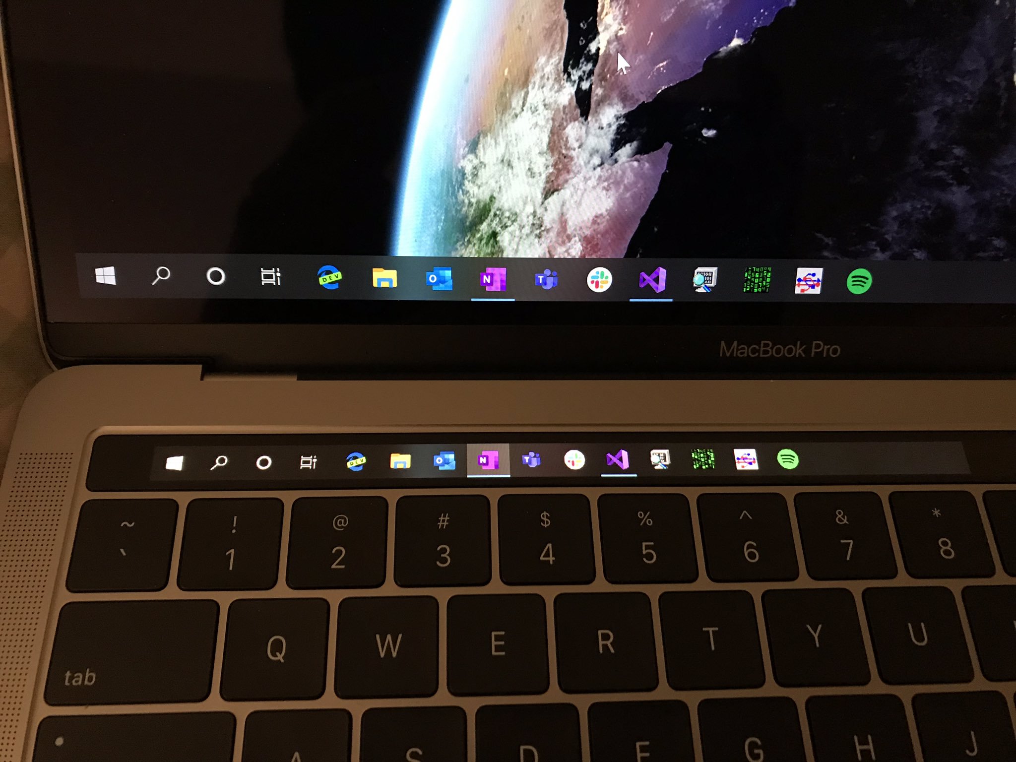 MacBook Pro's Touch Bar finally comes alive under Windows 10