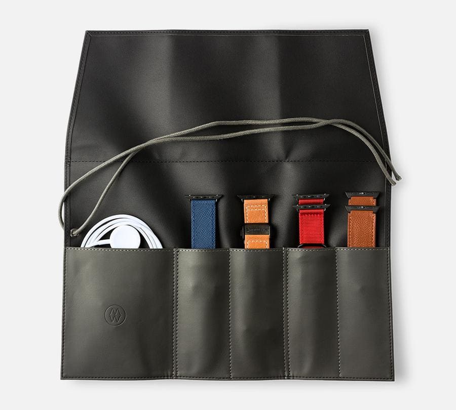 Monowear-Travel-Fold-Up