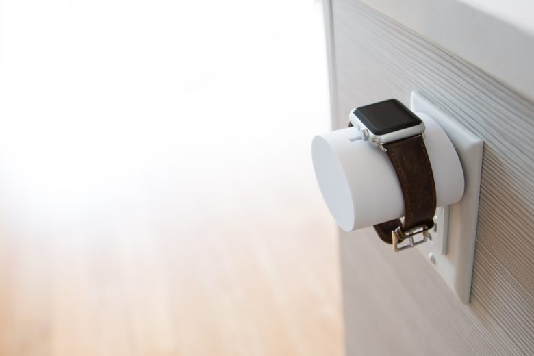 Apple-Watch-Wall-Charging-Stand