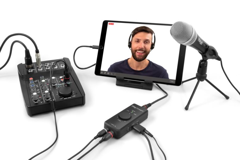 IRig stream podcasting setup