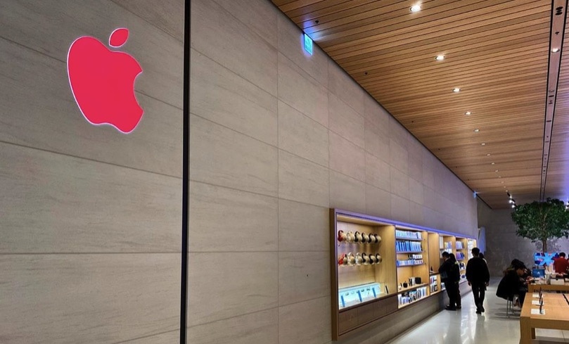 Apple Stores start turning red for World AIDS Day