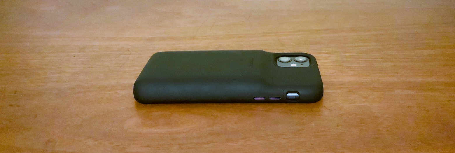 Mophie Juice Pack Access with iPhone 11