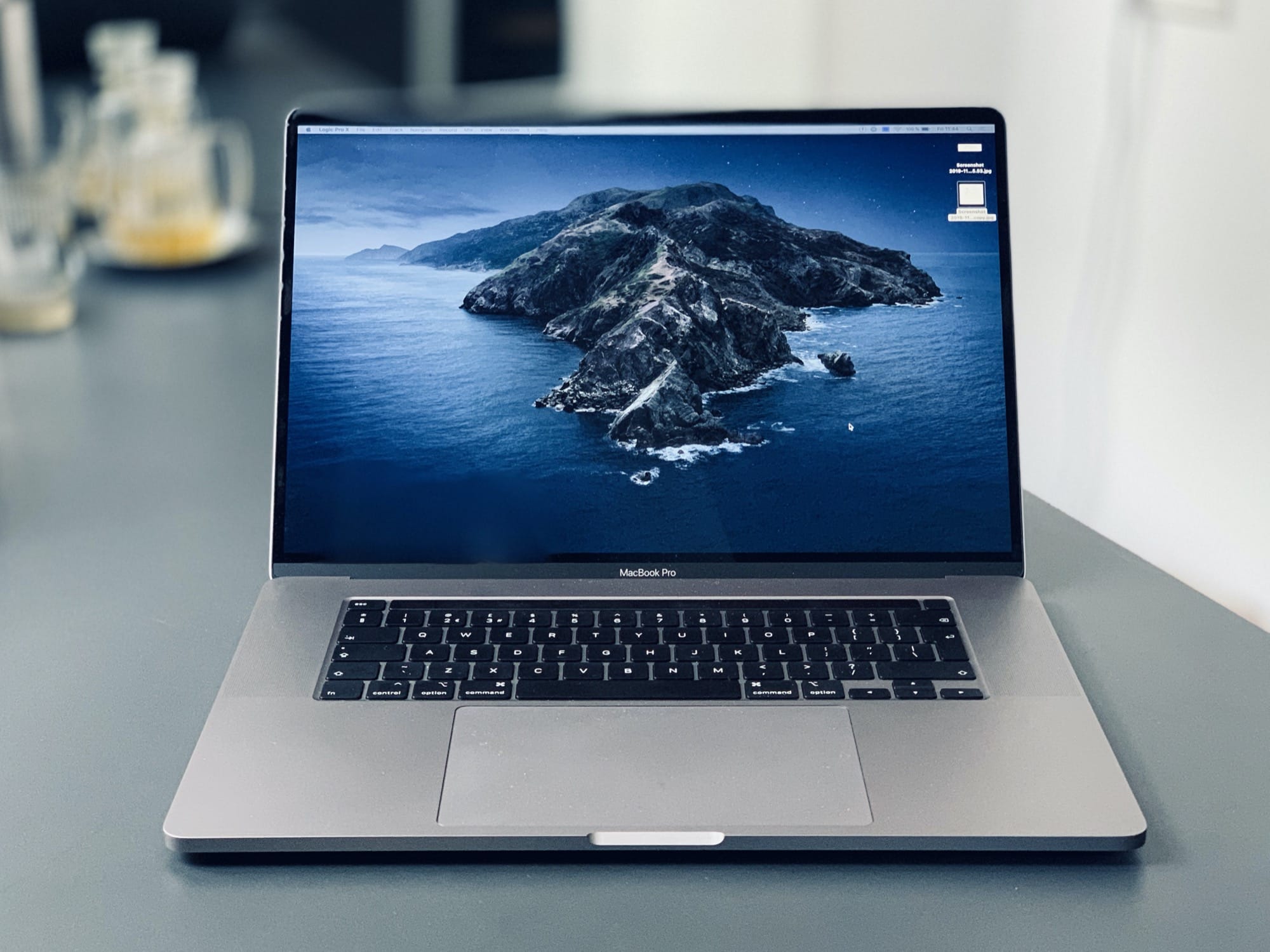 The 2019 16-inch MacBook Pro is a good-looking machine. 