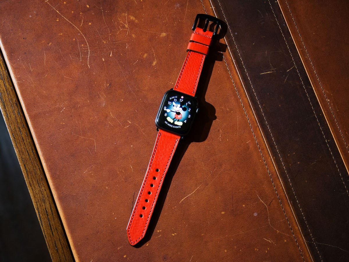 OleksynPrannyk-red-Apple-Watch
