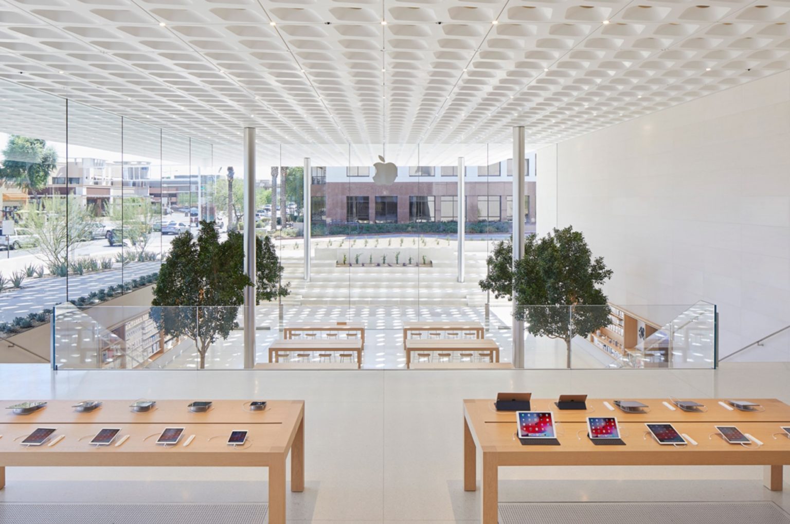 Iconic Arizona Apple store wins design award Cult of Mac