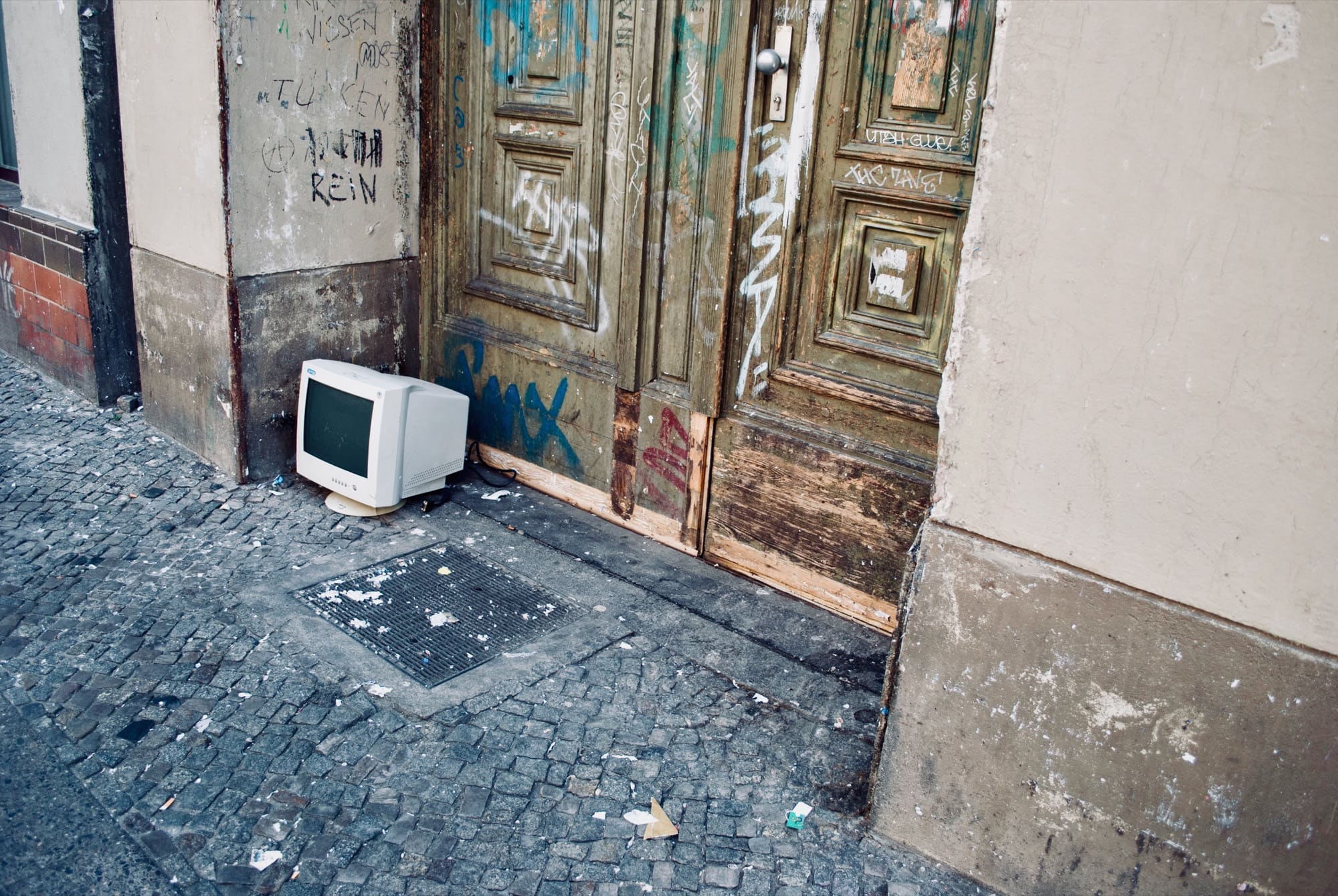 abandoned parents computers