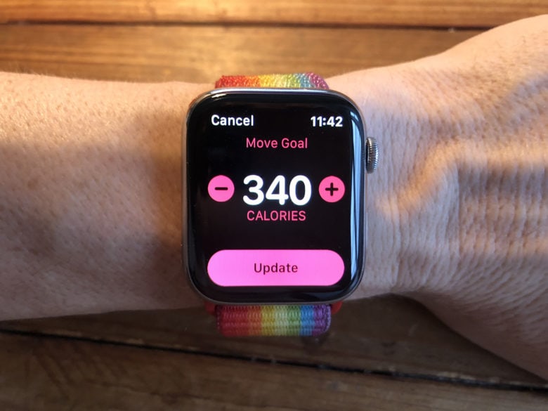 how does apple watch calculate calories