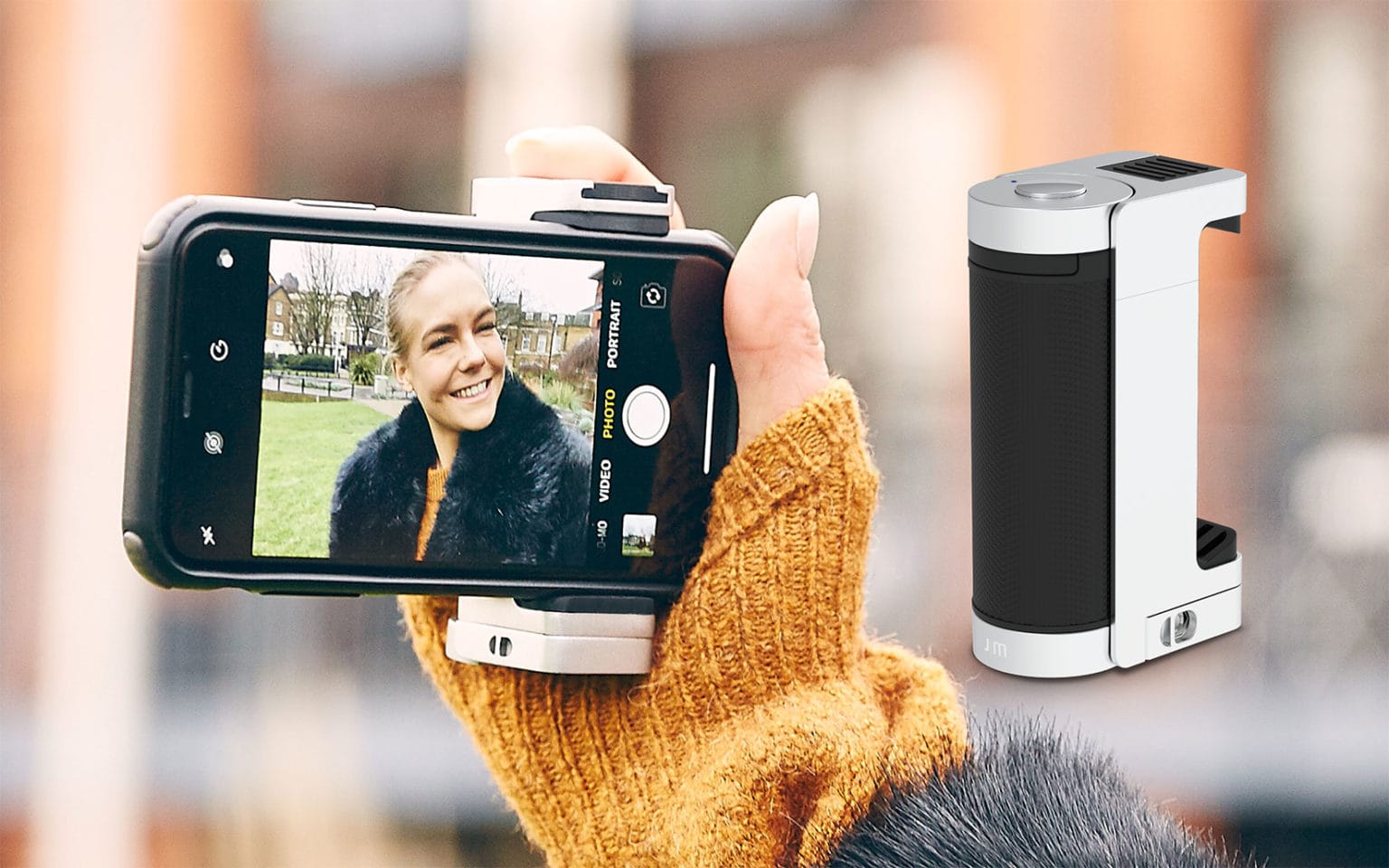ShutterGrip2 for smartphone photography