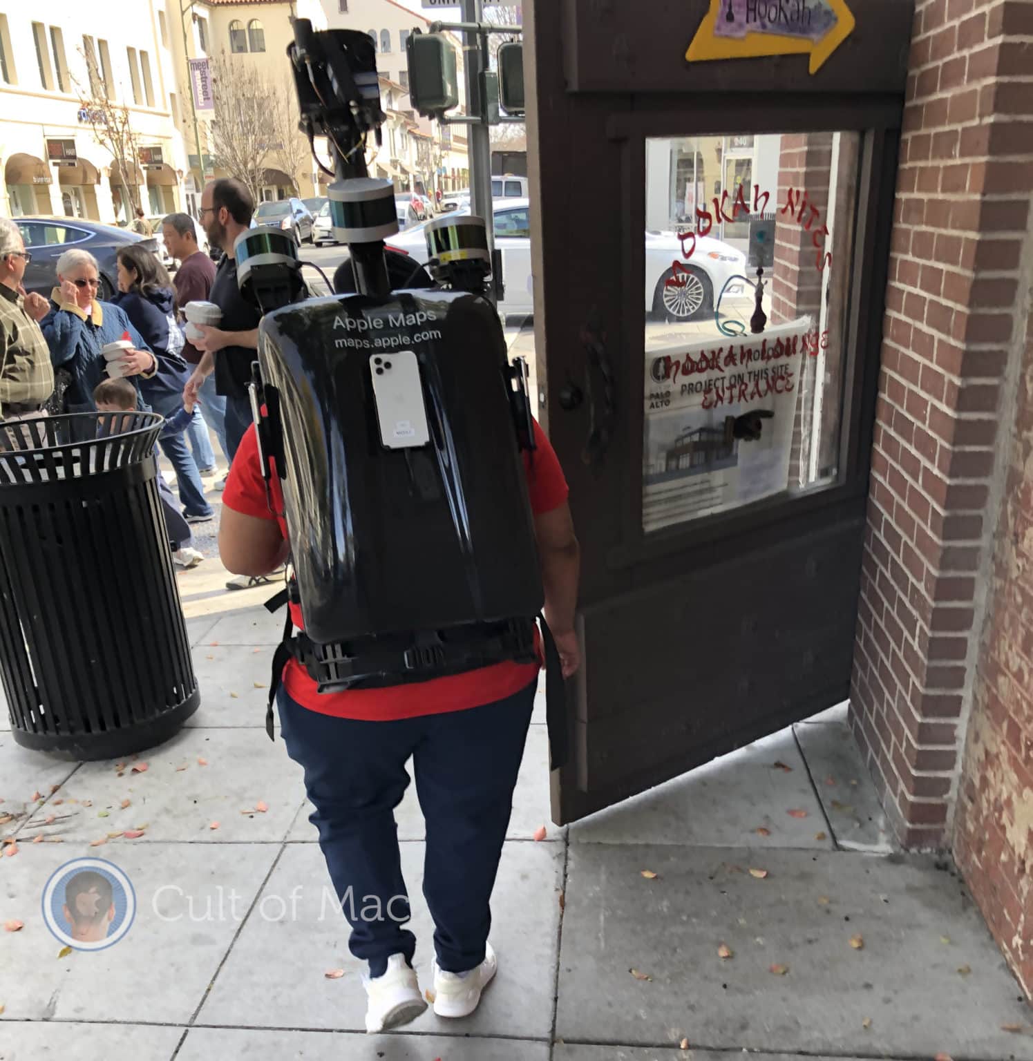 Have you seen one of these guys walking around your city with an upgraded Apple Maps backpack with iPhone 11 Pros?