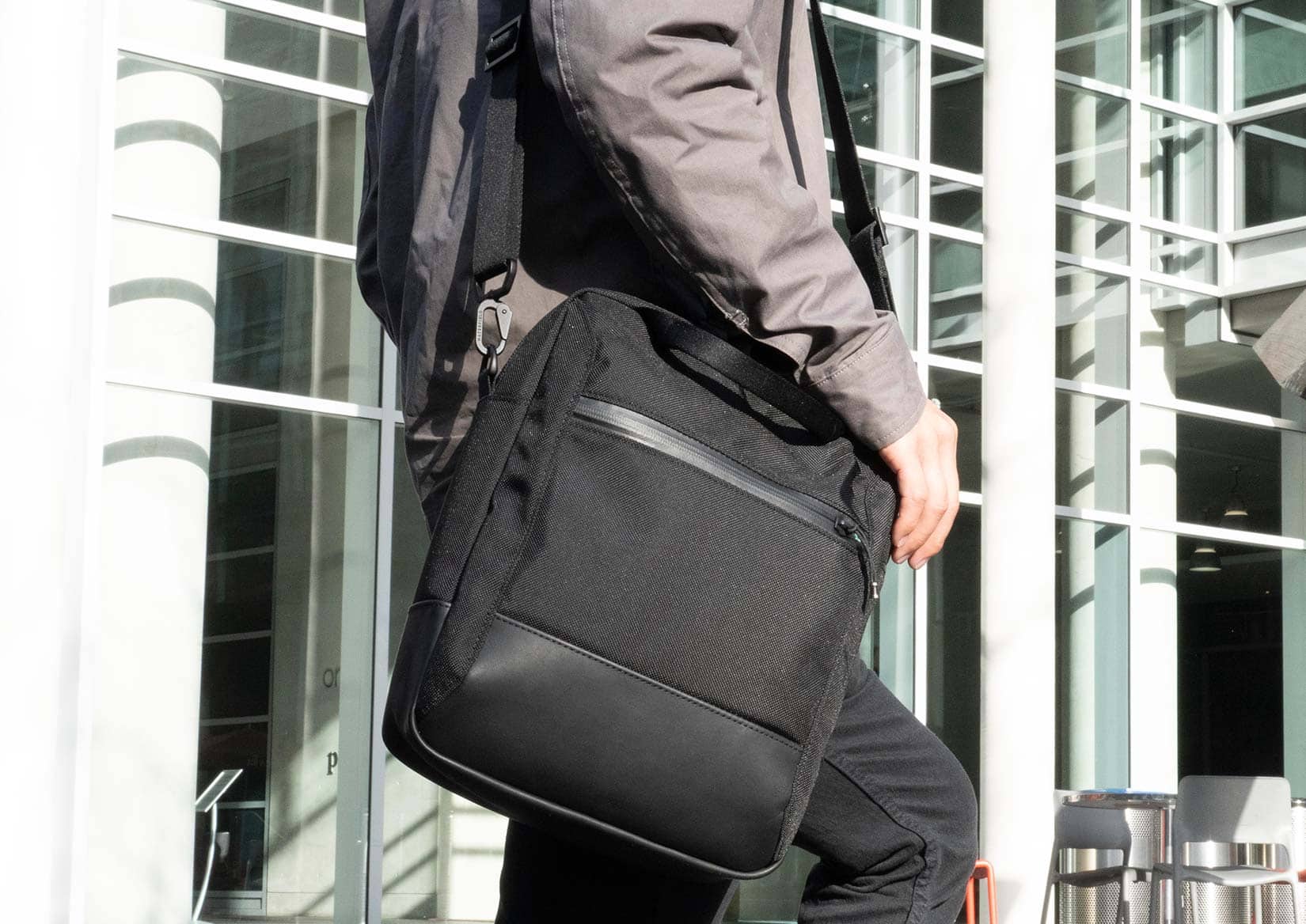 WaterField Designs Hitch Crossbody Laptop Brief