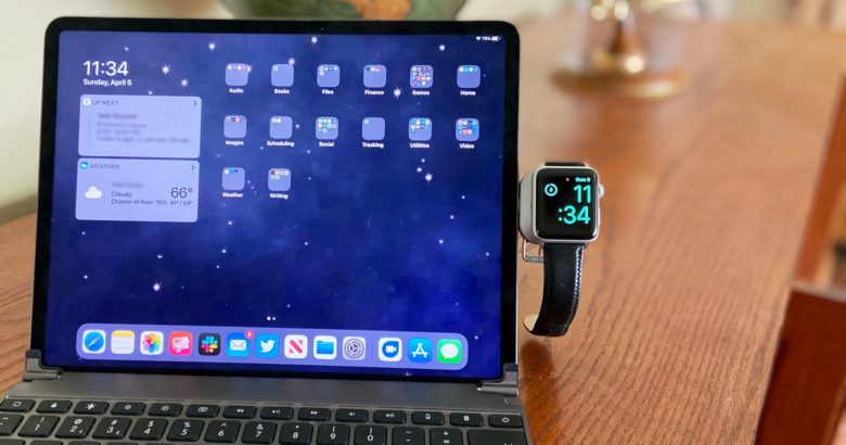 Satechi USB-C Magnetic Charging Dock with iPad Pro