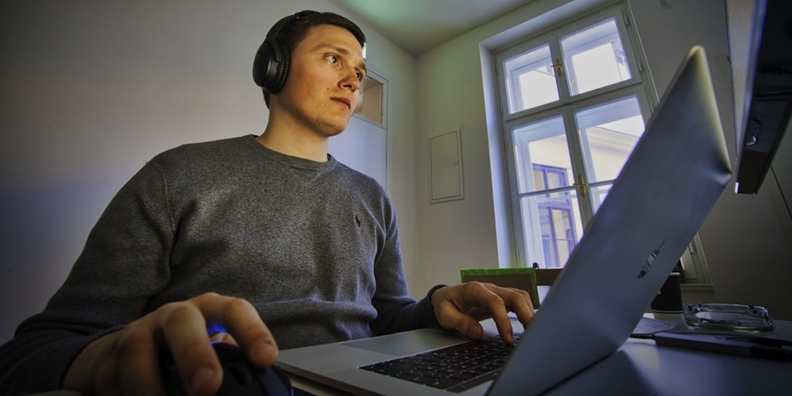 The 2020 Ultimate Work From Home Starter Kit Bundle