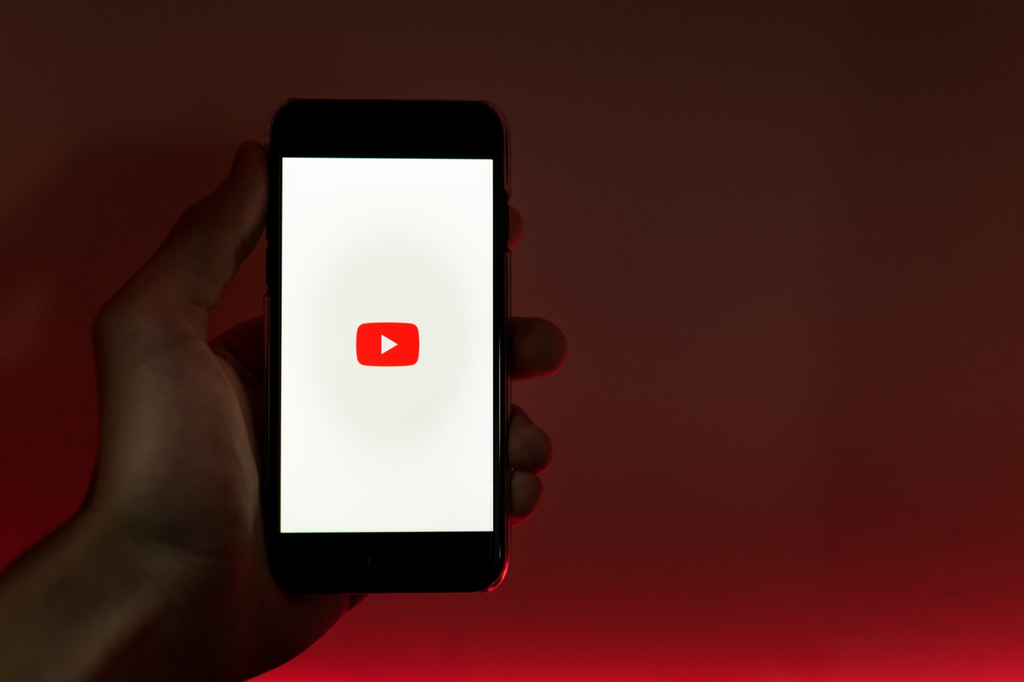 How to listen to YouTube music in the background on iPhone | Cult of Mac