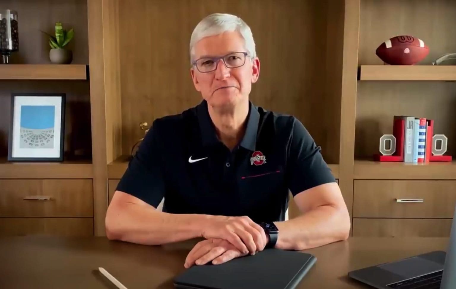 Tim Cook called for Ohio State University grads to embrace hope in a fearful time during his virtual commencement address.