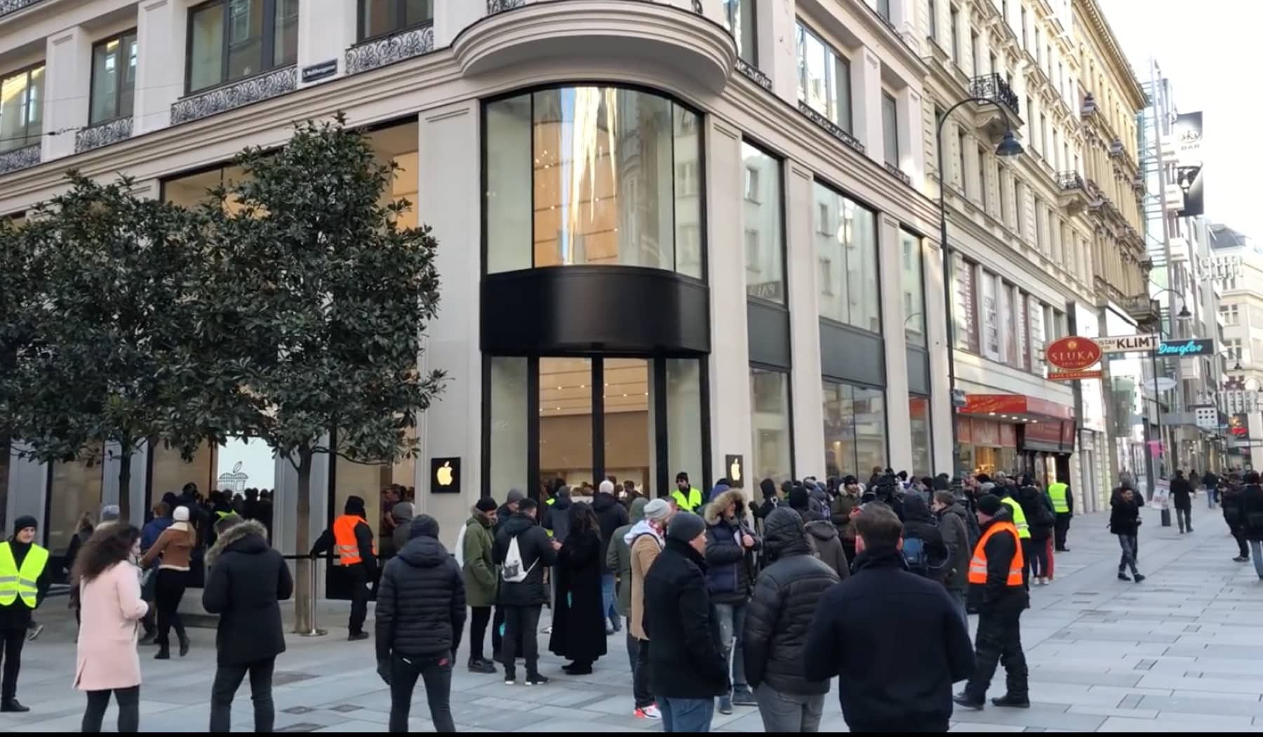 apple.retail.vienna.austria