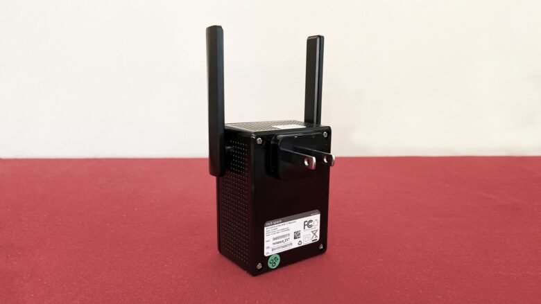 Rock Space AC1200 Dual Band Wi-Fi Repeater is one piece of hardware.