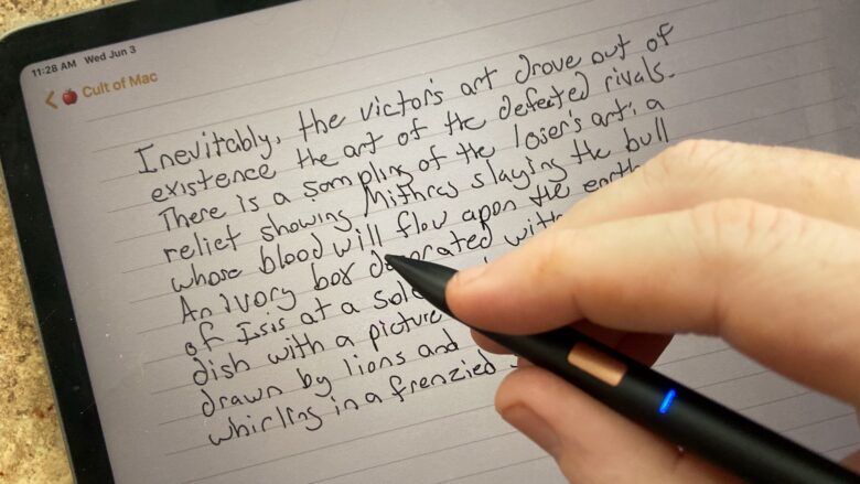 Adonit Note-UVC is great for taking notes.