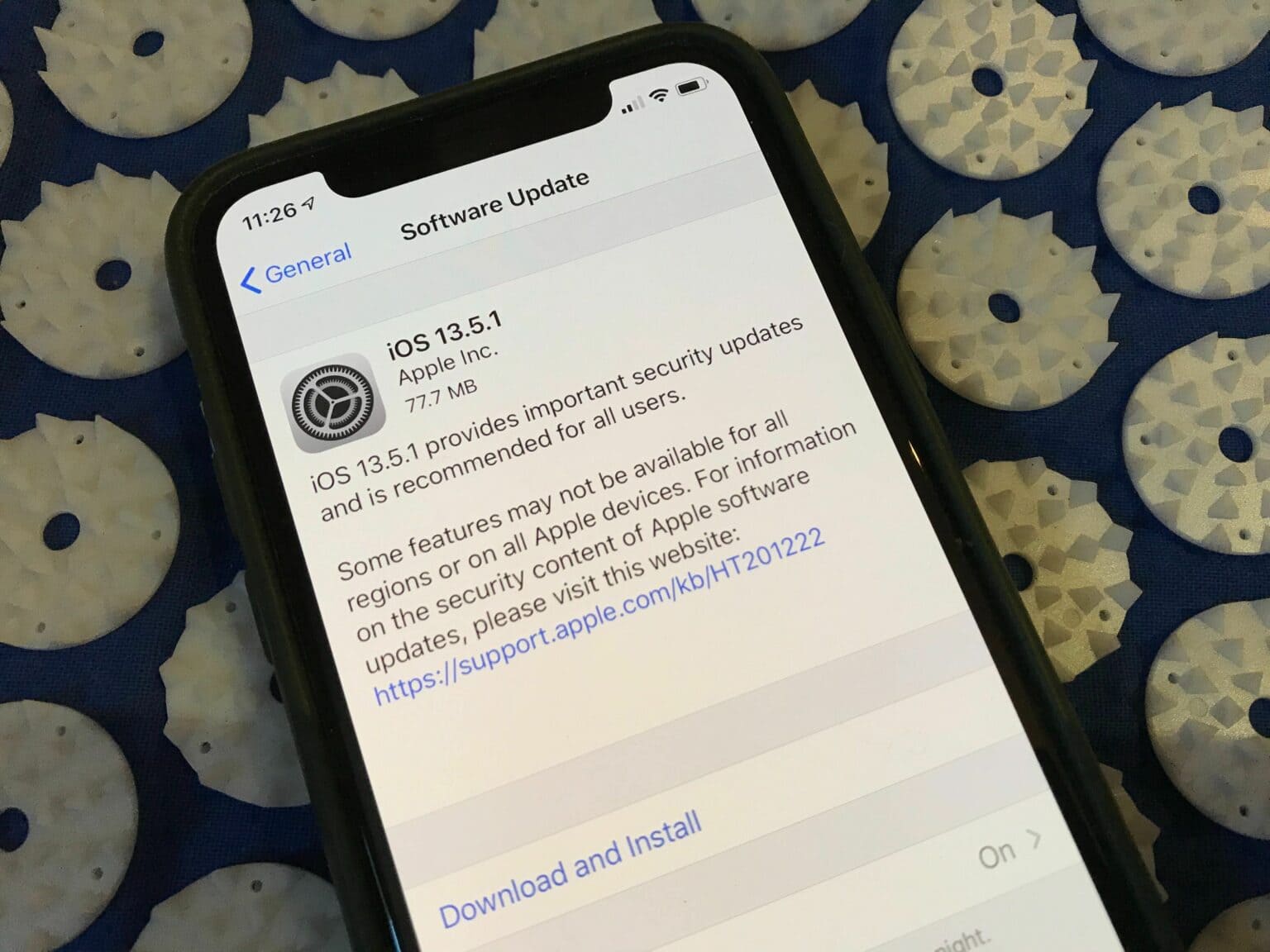 The iOS 13.5.1 update brings important security fixes.