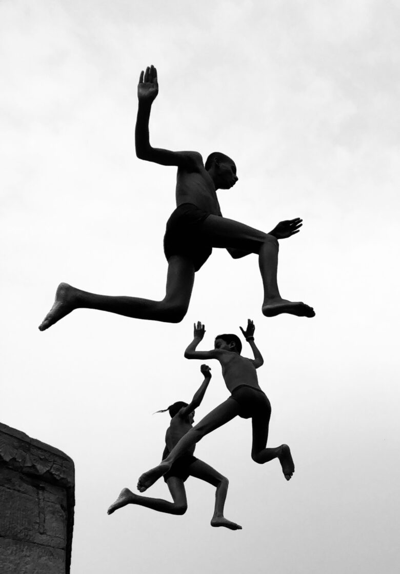 Dimpy Bhalotia's prize-winning photo, Flying Boys.