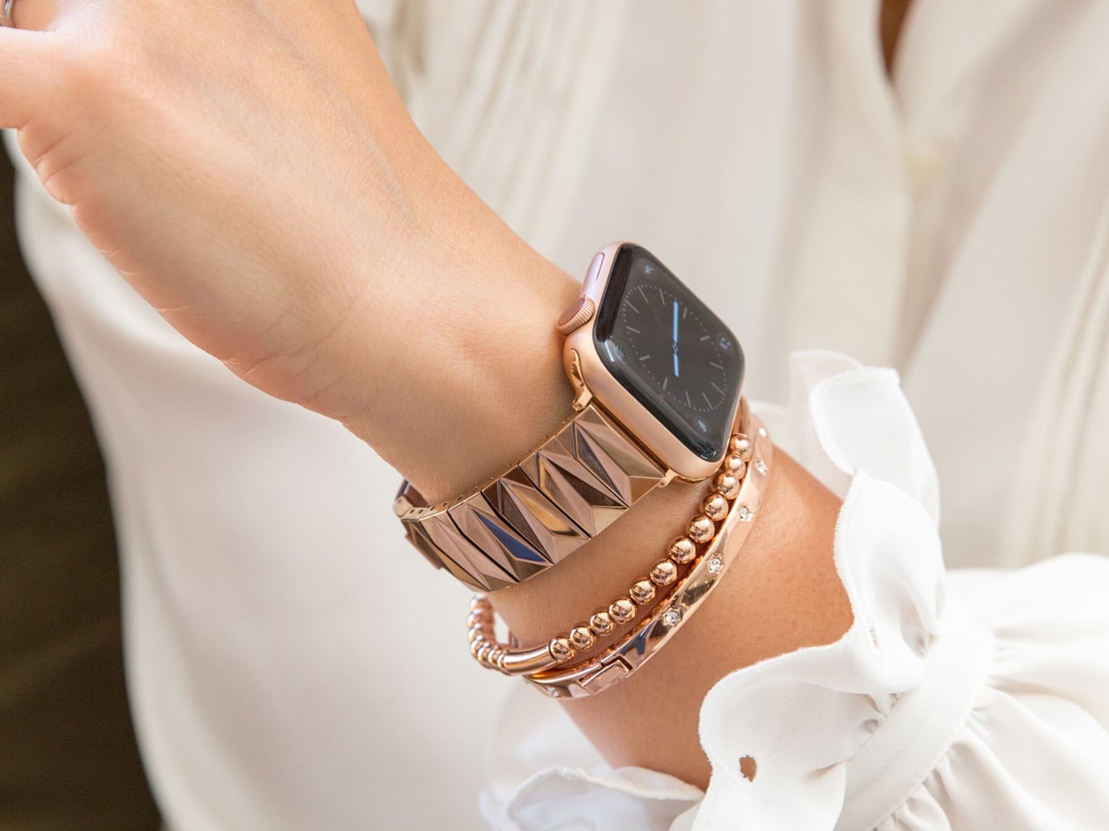 Goldenerre Pyramid bracelet for Apple Watch