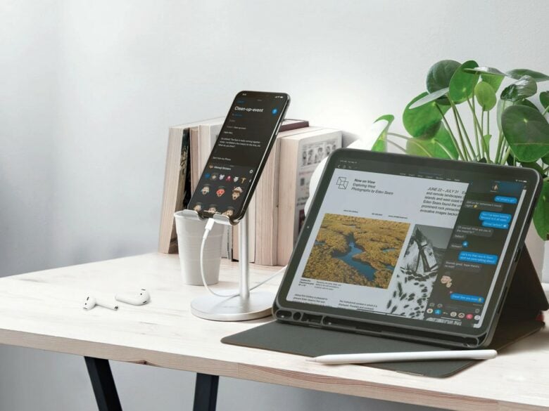 Laut stand for iPhone