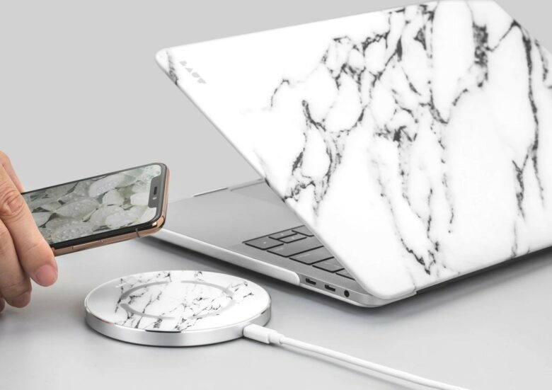 Laut Base wireless charger