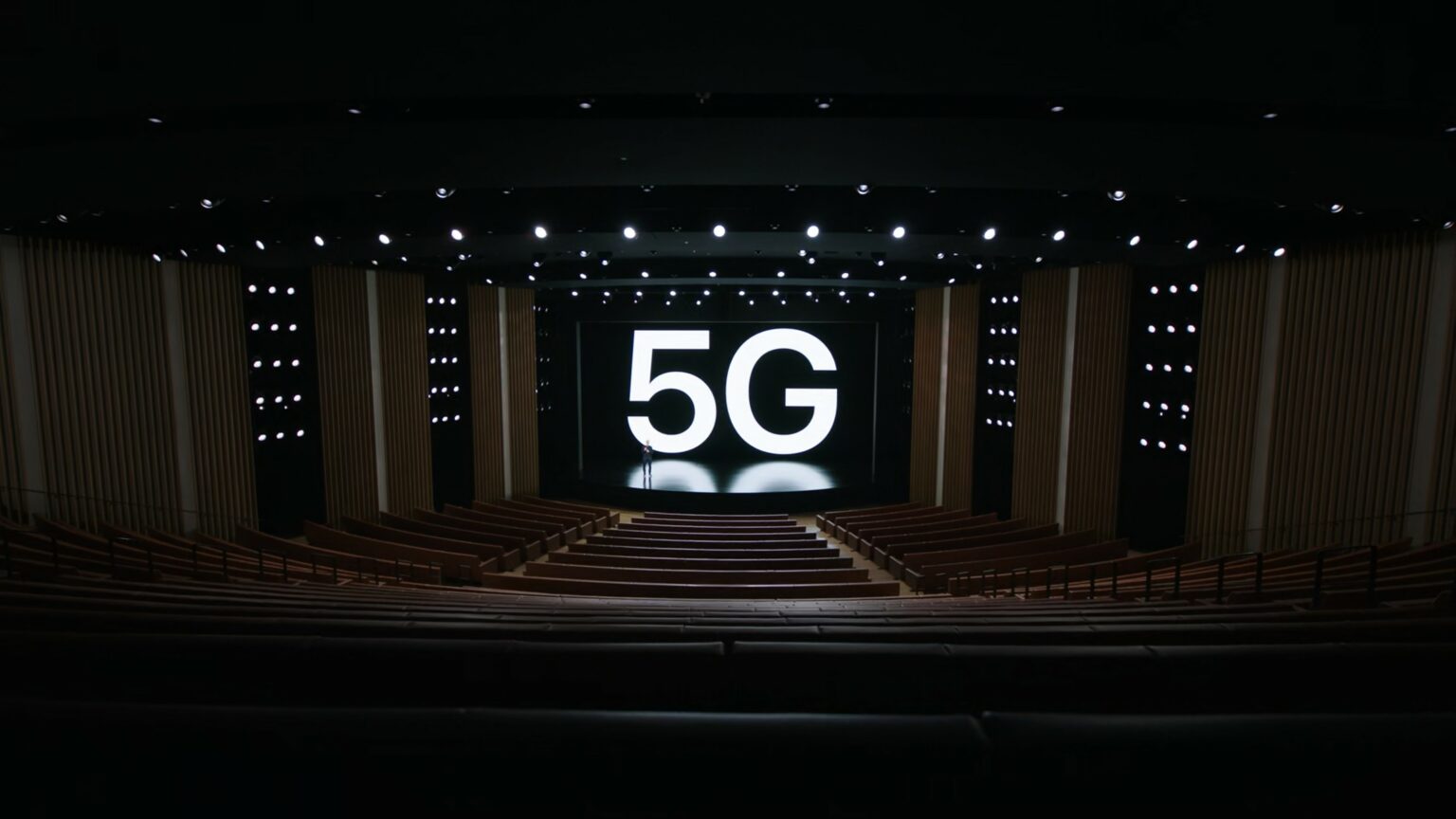 Apple isn't exactly subtle about pushing high-speed 5G networking. These 5G supercuts from the 