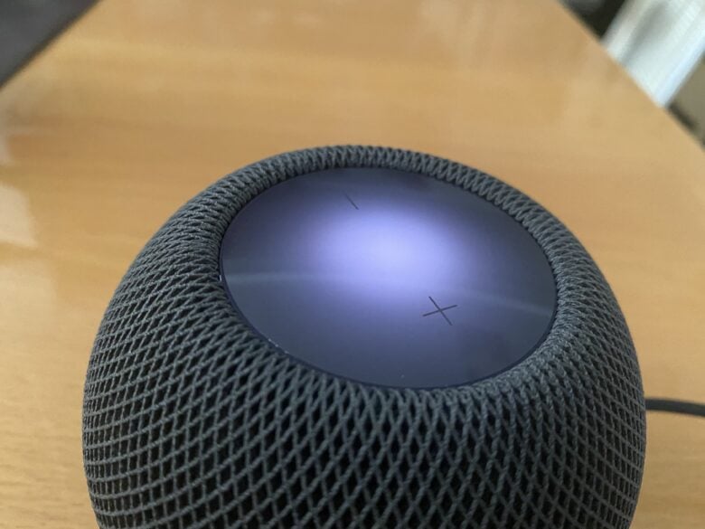 Siri on HomePod mini