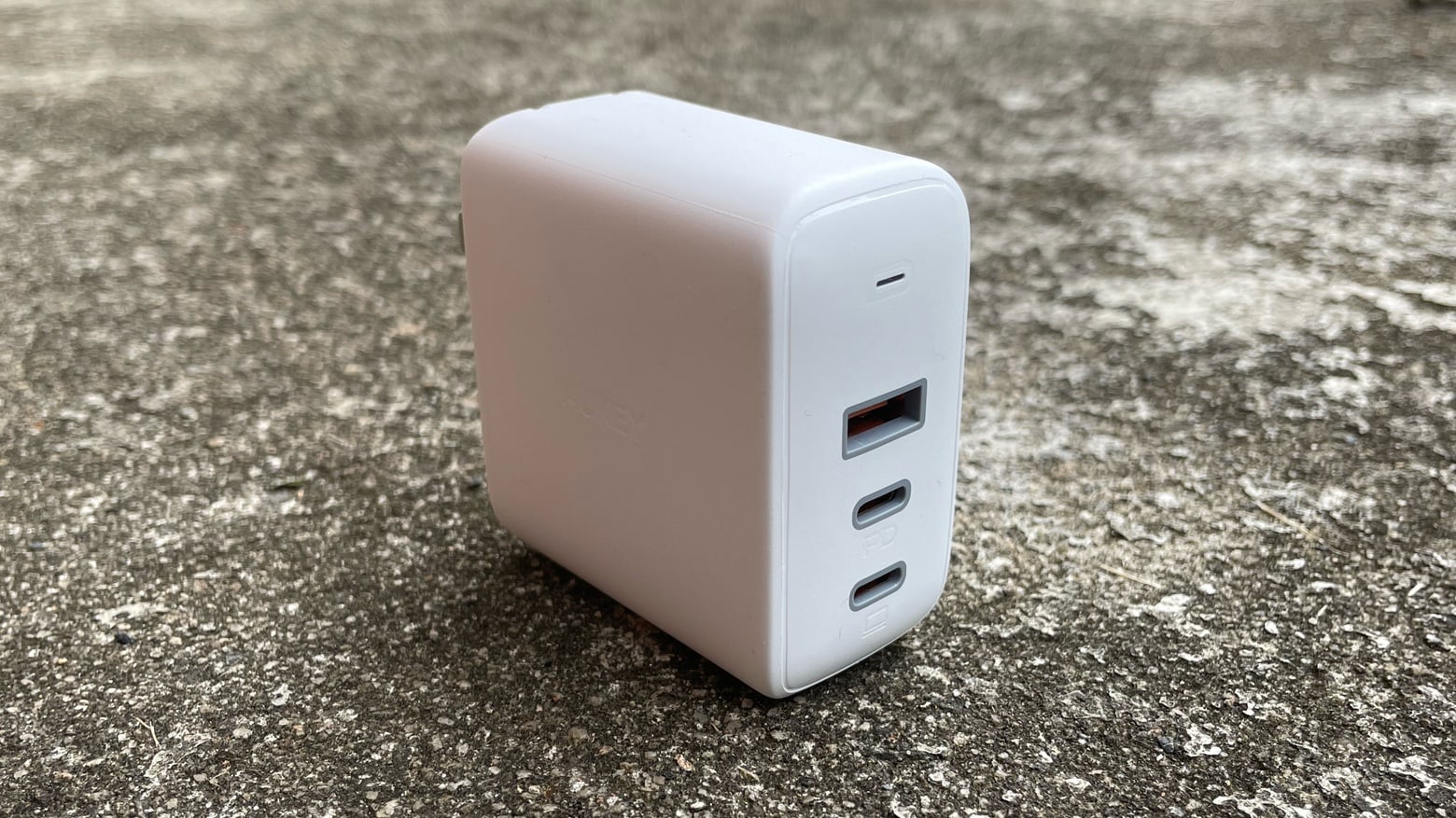 Aukey Omnia Mix3 Charger review