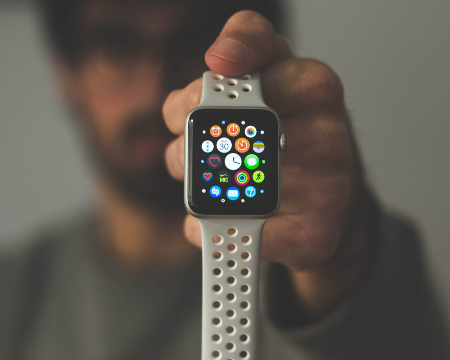 Change Apple Watch app layout from honeycomb grid to list view.