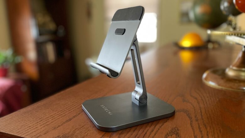 Satechi Aluminum Desktop Stand for iPad review