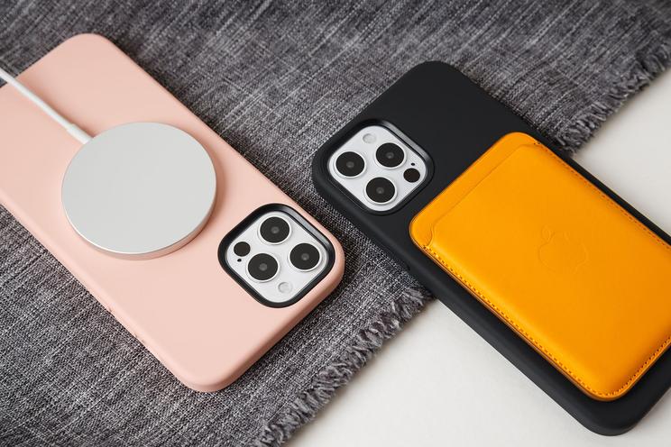 MagEasy's MagSafe cases for iPhone 12