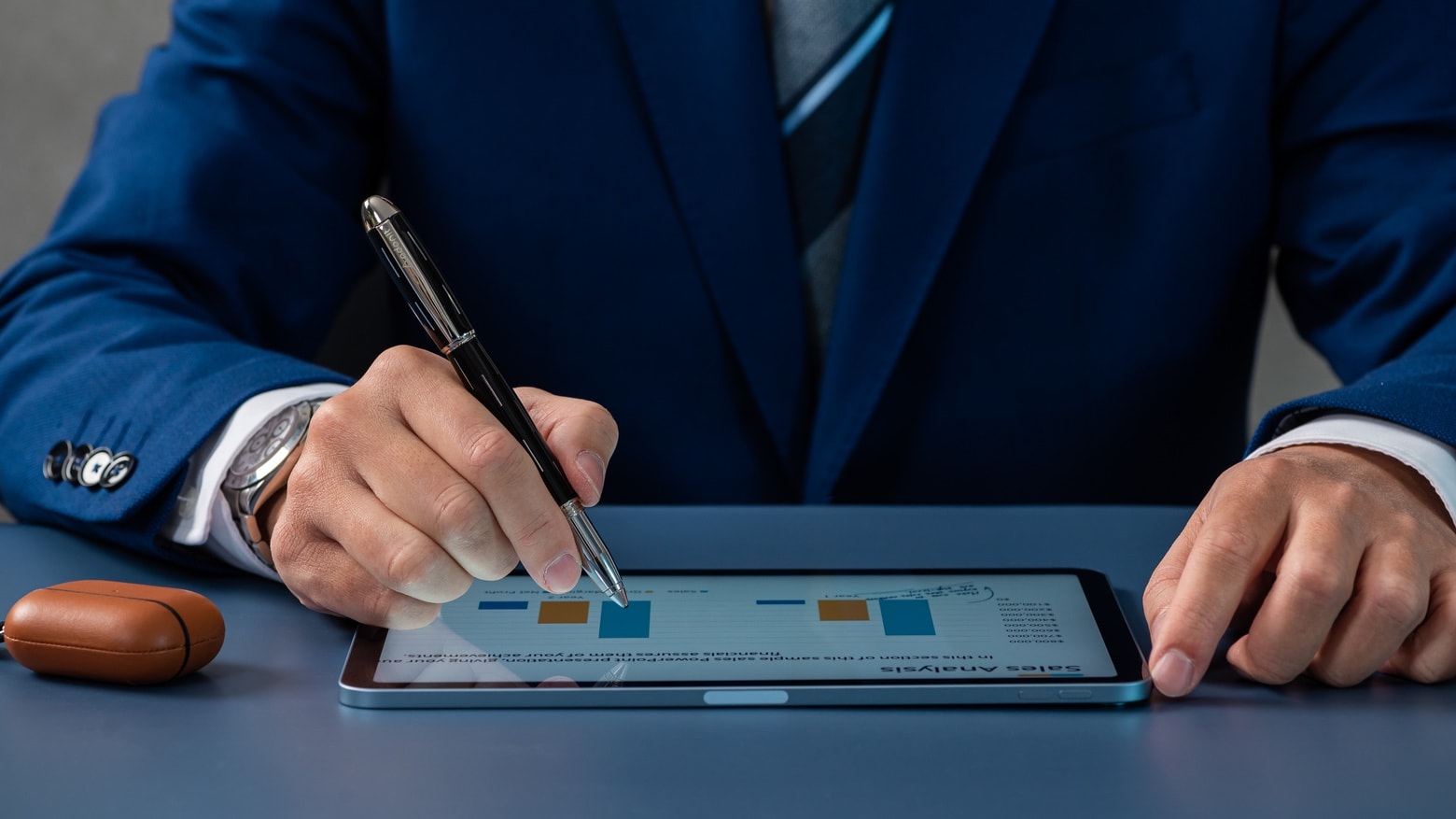 Adonit Prime is an iPad or iPhone stylus fit for a king