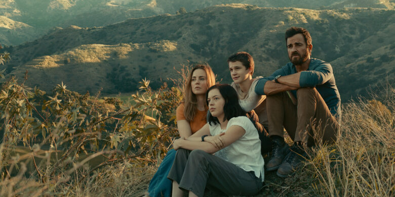 Justin Theroux, Melissa George, Logan Polish and Gabriel Bateman in The Mosquito Coast