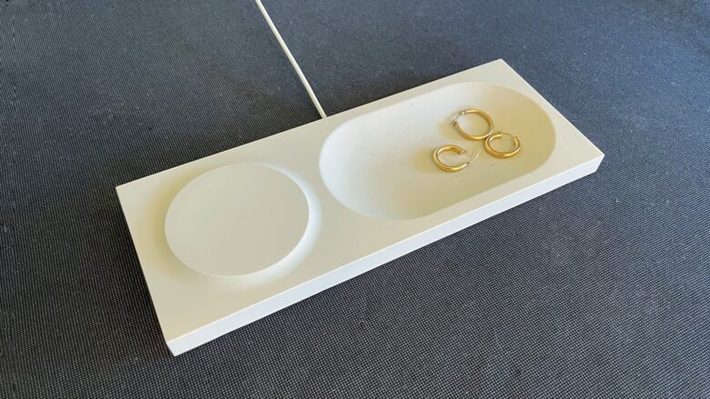 Elago Charging Tray for MagSafe Elago MagSafe-compatible charging tray beautifully organizes your desk