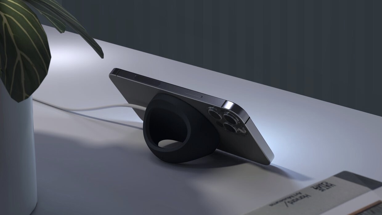 MagSafe Grip Stand for iPhone