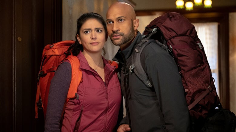 Cecily Strong and Keegan-Michael Key in Schmigadoon!