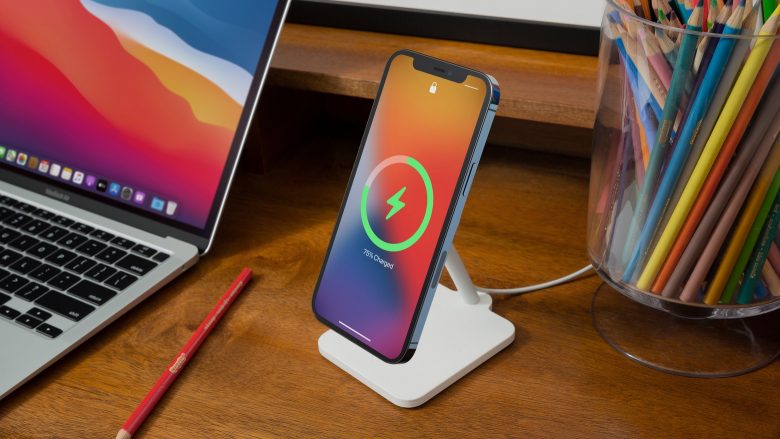 Twelve South Forté is available now from Apple stores and Apple.com