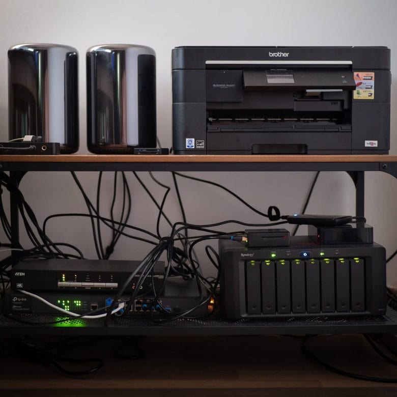 Those two "trashcans" at upper left are core to this setup.