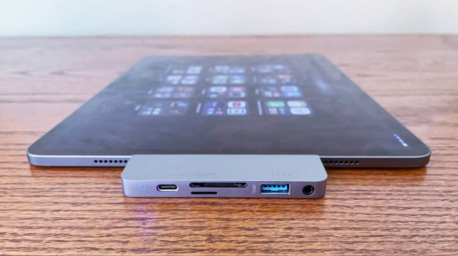 Sanho HyperDrive USB-C 6-in-1 Hub for iPad review