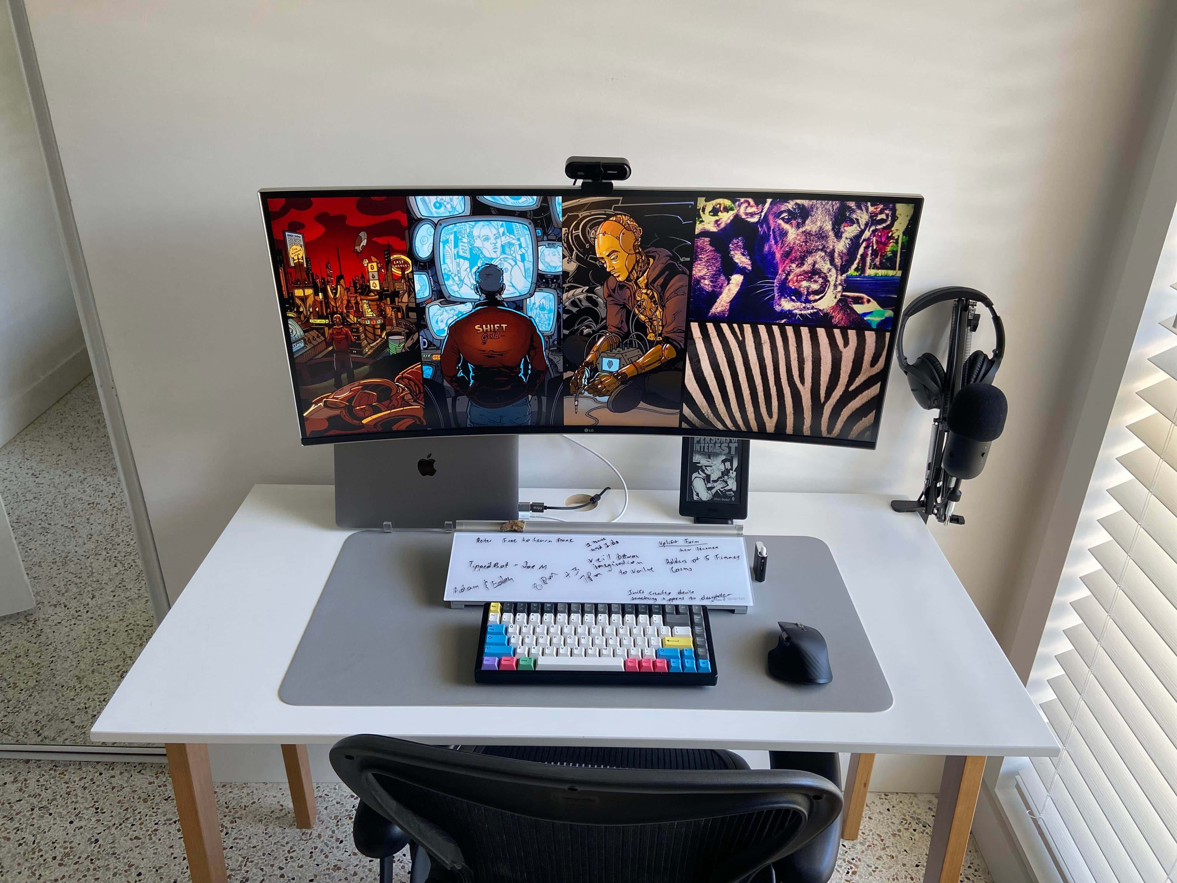 Setup TheCrunks-Reddit 2 June 2 2021 In this setup, a 38-inch LG curved IPS monitor replaced two 27-inch 4K monitors.