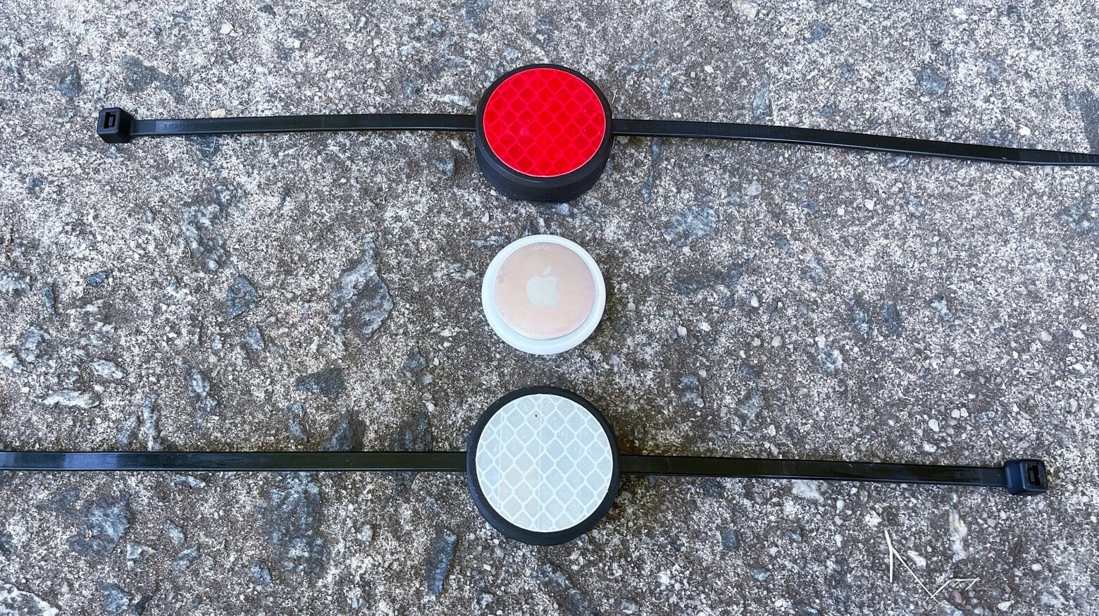 AirTag bike mount hides in reflector Cult of Mac review