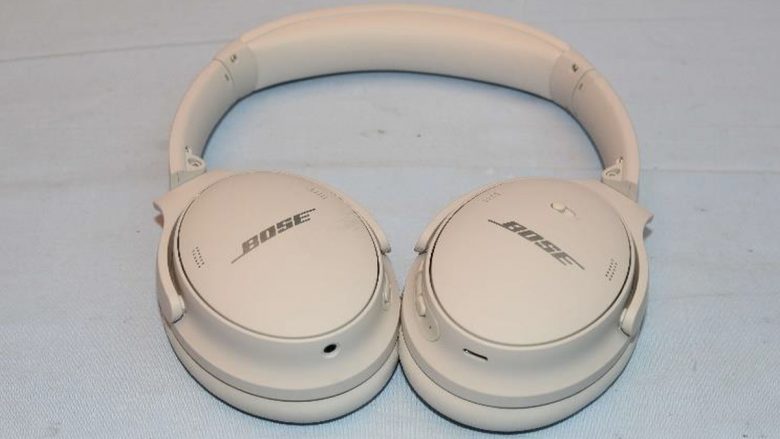 The Bose QuietComfort 45s look like 35s on the outside, but audio and Bluetooth improvements are expected on the inside.