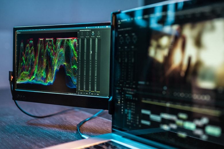 Increase your workflow with this 11.6" portable dual screen display