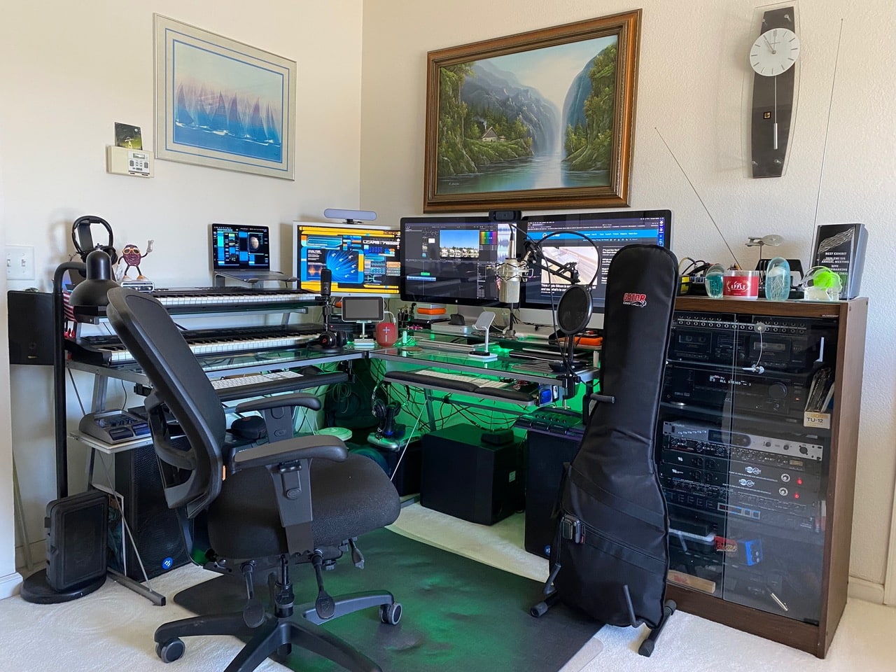 Thad K's setup features 69 different pieces of gear.